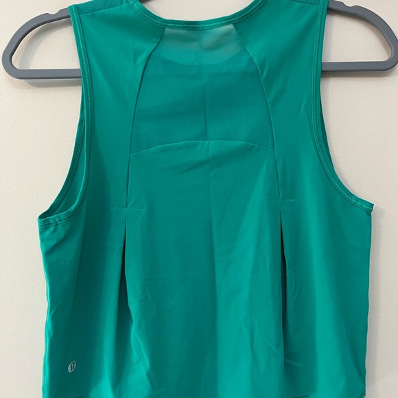 Lululemon Sculpt Cropped Tank - Picture 2 of 7